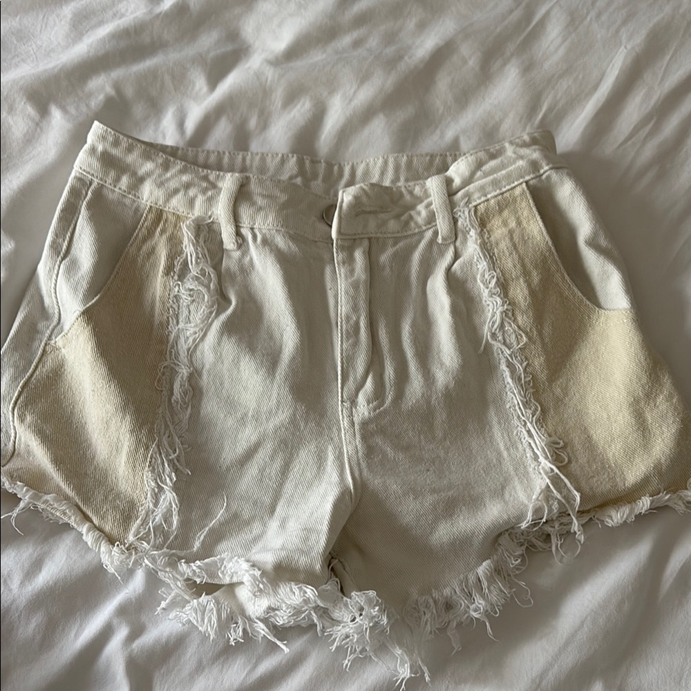 SHEIN Cream Frayed Hem Jean Shorts
